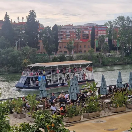 Naranjas De Reina Mercedes Lägenhet Sevilla